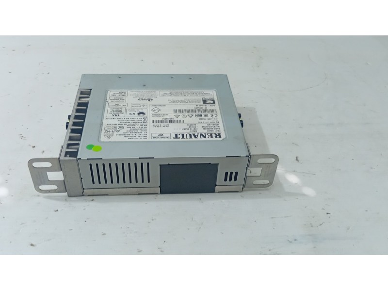 SISTEMA AUDIO / RADIO CD 281158506R  - imagen 1