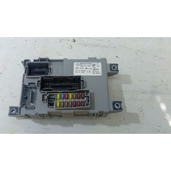 CAJA RELES / FUSIBLES 00519170150 / 28330954 