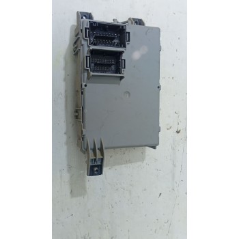 CAJA RELES / FUSIBLES 00519170150 / 28330954  - miniatura 3