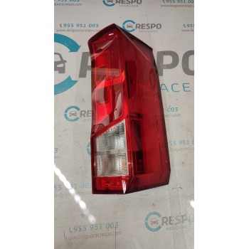 PILOTO TRASERO DERECHO 7C0945096H 