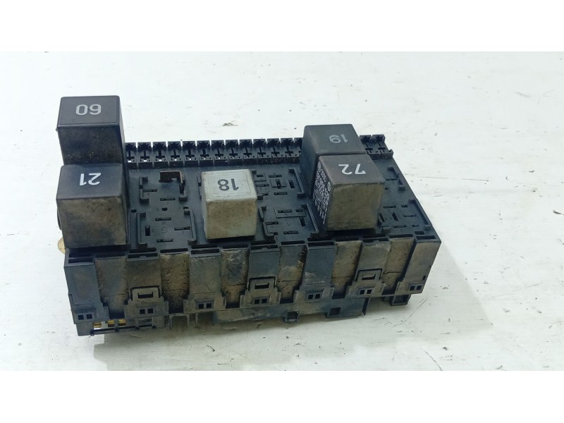 CAJA RELES / FUSIBLES 357937039  - imagen 3
