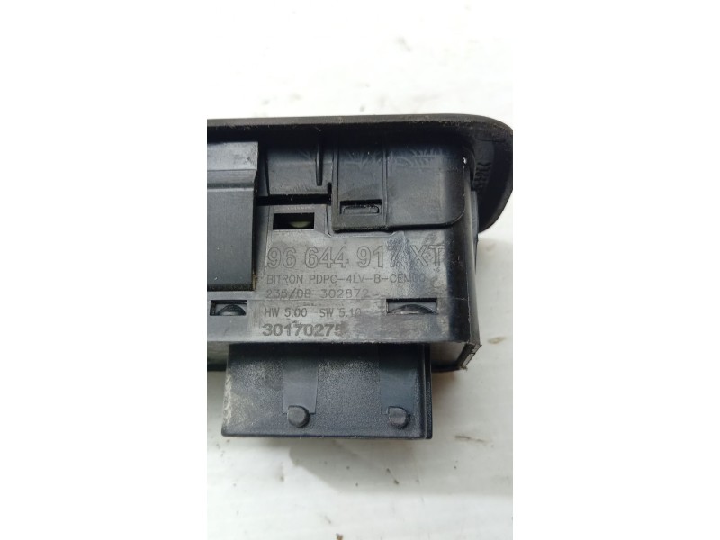MANDO ELEVALUNAS DELANTERO IZQUIERDO 96644917XT  - imagen 4