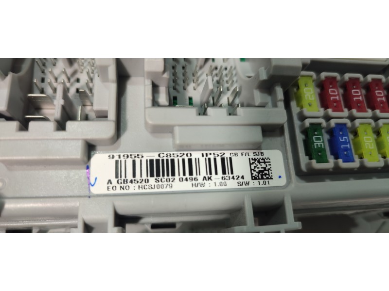 CAJA RELES / FUSIBLES 91955C8520  - imagen 2