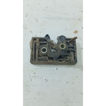 CERRADURA PUERTA TRASERA IZQUIERDA 193839015C  - miniatura 1