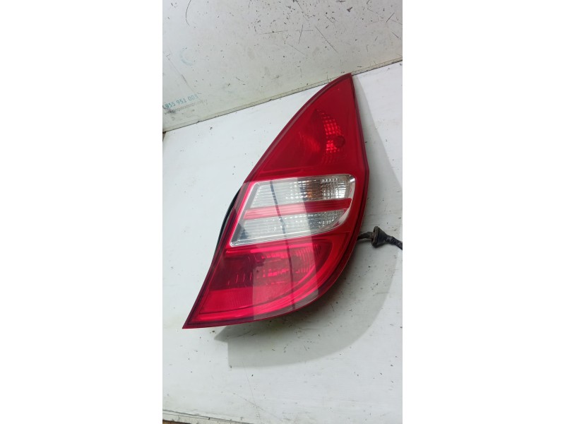 PILOTO TRASERO DERECHO 924022R0  - imagen 2