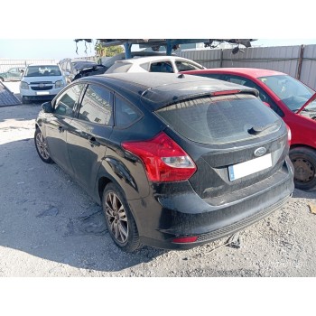 FORD FOCUS III SEDÁN - miniatura 5