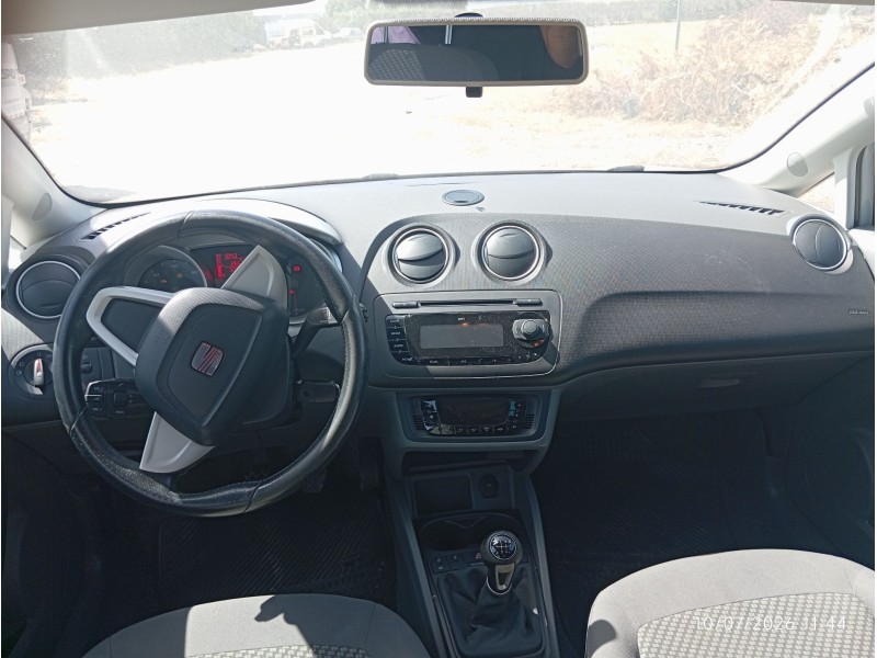 SEAT IBIZA IV (6J5, 6P1) - imagen 4