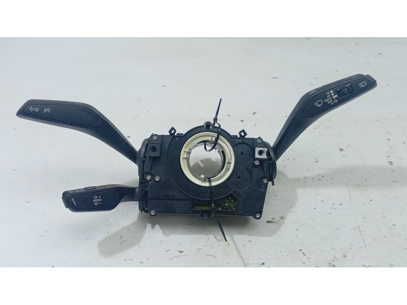 MANDO VOLANTE 80A907129AC  - imagen 1