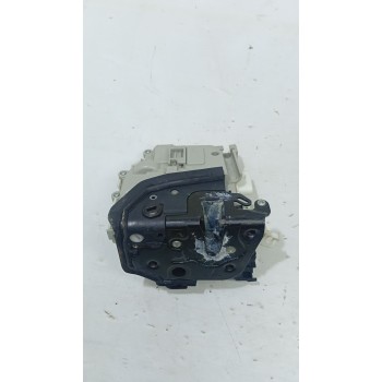 CERRADURA PUERTA TRASERA IZQUIERDA 8X0839015E  - miniatura 4