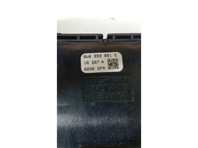 MANDO ELEVALUNAS DELANTERO IZQUIERDO 8W0959851E  - imagen 3