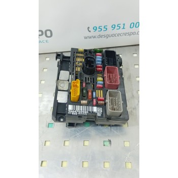 CAJA RELES / FUSIBLES 9664705980 R02-00 