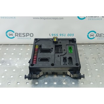 CAJA RELES / FUSIBLES S110730300D 
