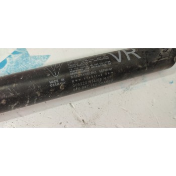 RETENEDOR PUERTA 97053715100  - miniatura 2