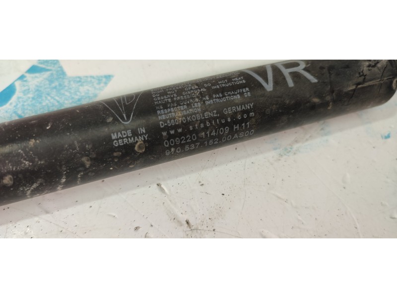 RETENEDOR PUERTA 97053715100  - imagen 2