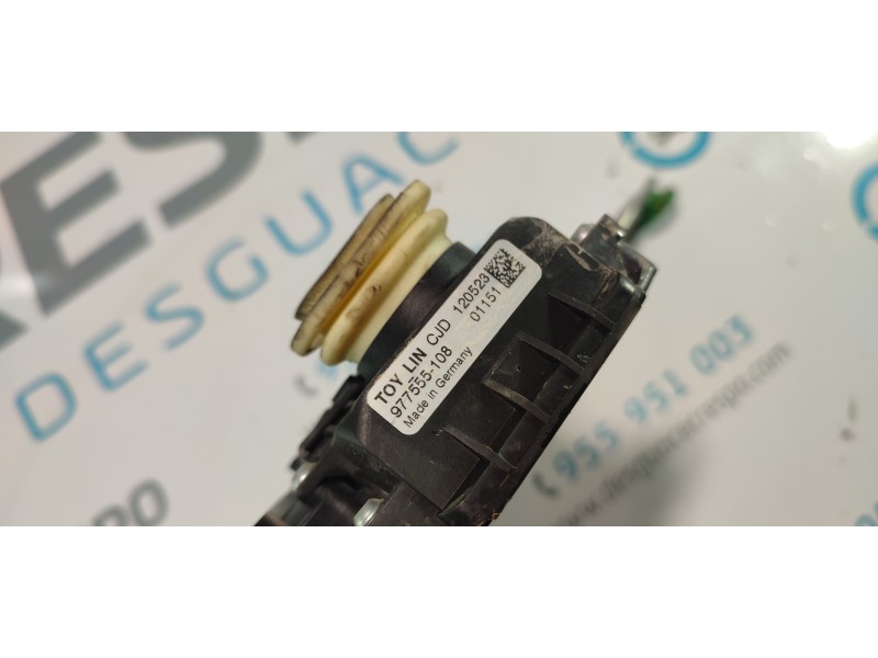 ELEVALUNAS TRASERO DERECHO 977555108  - imagen 3