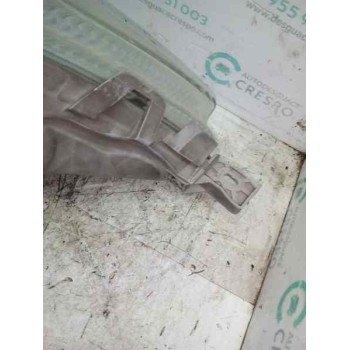 FARO IZQUIERDO A1688201761 0301192201  - miniatura 6