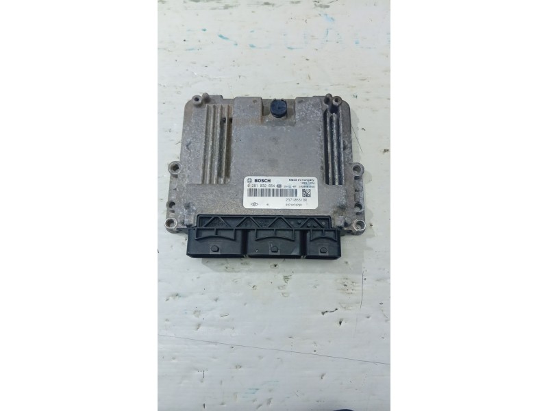 CENTRALITA MOTOR UCE 237106319R / 237107476R 0281032654  - imagen 1