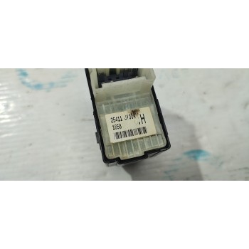 MANDO ELEVALUNAS TRASERO DERECHO 25411JY00A  - miniatura 2