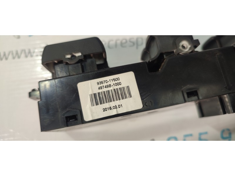 MANDO ELEVALUNAS DELANTERO IZQUIERDO 935701Y500  - imagen 2