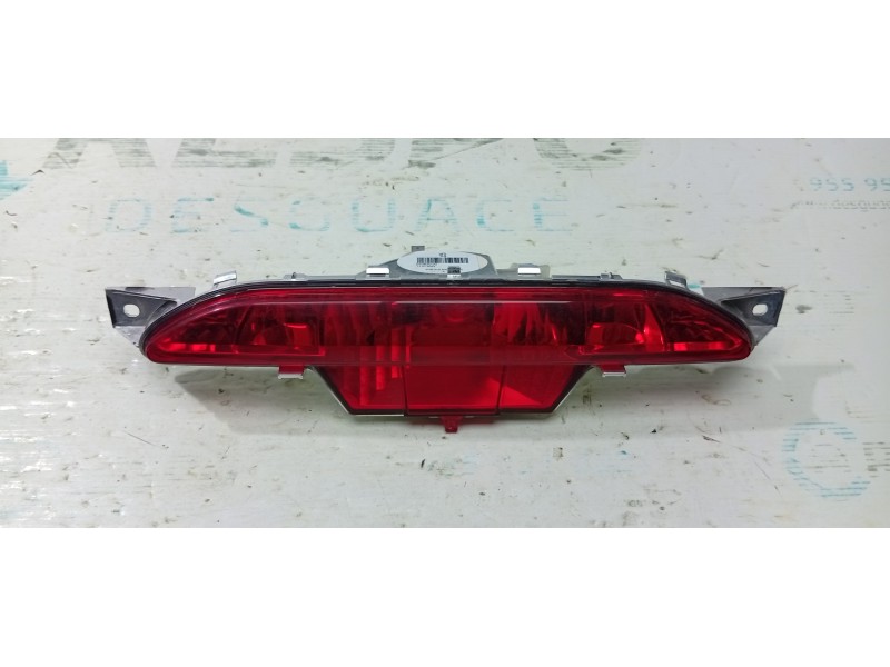 PILOTO TRASERO CENTRAL 9674308980  - imagen 1