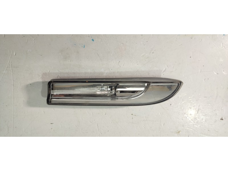 PILOTO DELANTERO IZQUIERDO 97063103301  - imagen 1