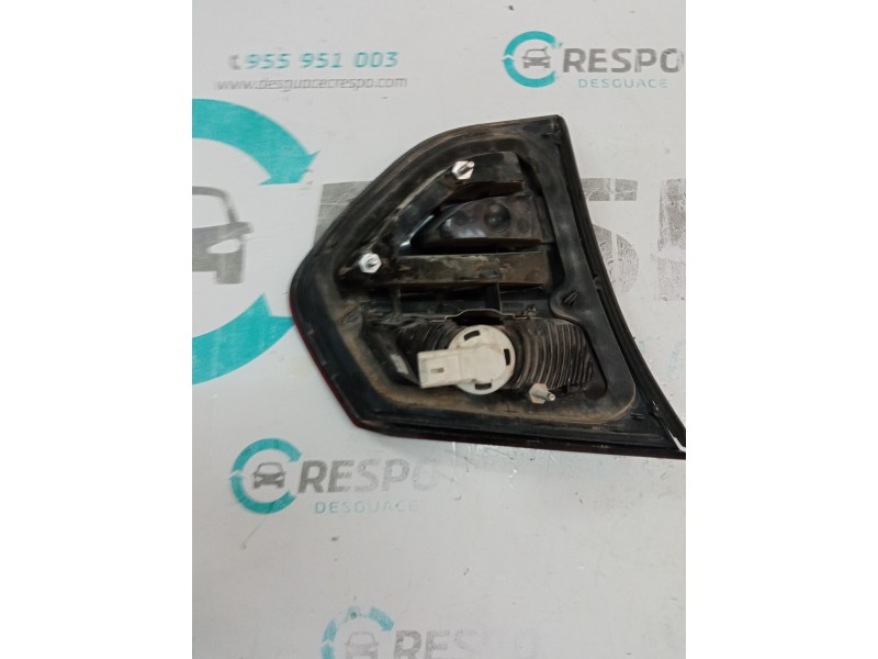 PILOTO TRASERO DERECHO 9673164980 0283332179  - imagen 5