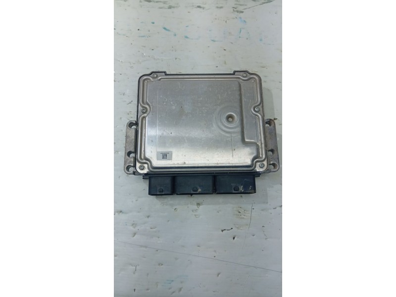 CENTRALITA MOTOR UCE 237106319R / 237107476R 0281032654  - imagen 3