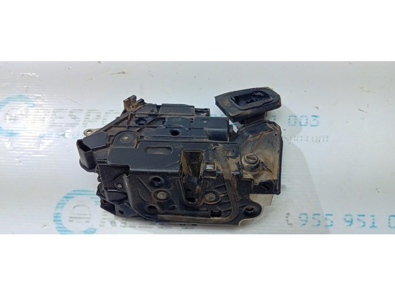 CERRADURA PUERTA TRASERA DERECHA 5K4839016Q  - imagen 3