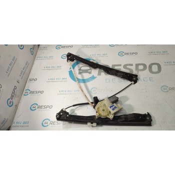 ELEVALUNAS DELANTERO DERECHO 9677734780 