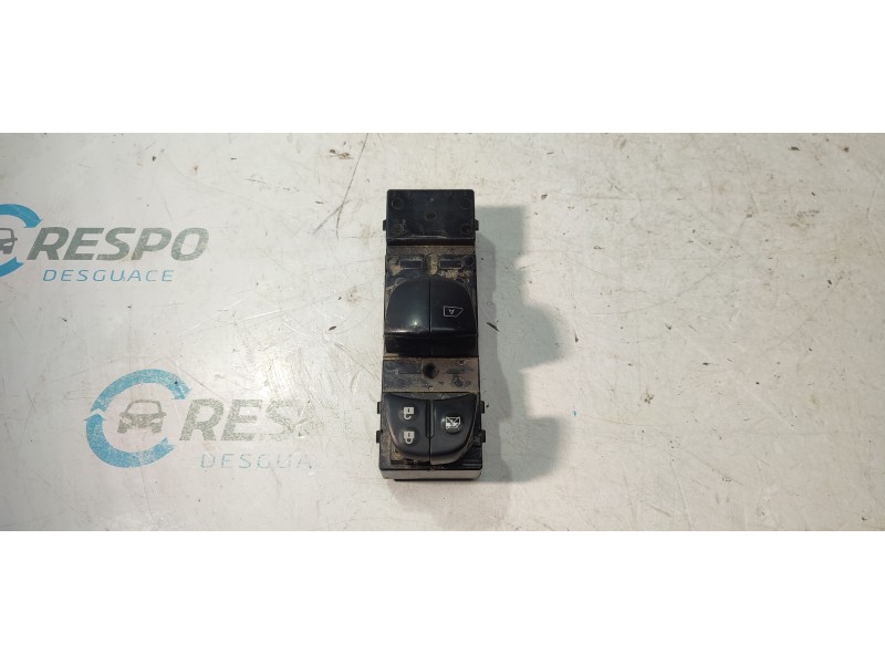 MANDO ELEVALUNAS DELANTERO IZQUIERDO  - imagen 1