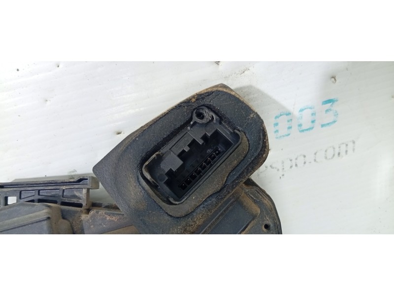 CERRADURA PUERTA TRASERA DERECHA 5K4839016Q  - imagen 4