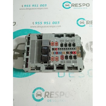 CAJA RELES / FUSIBLES 8X2T14B476BD  - miniatura 1