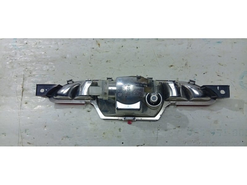 PILOTO TRASERO CENTRAL 9674308980  - imagen 2