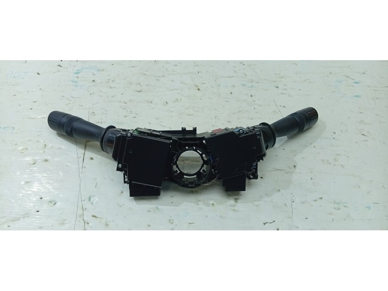 MANDO VOLANTE 4214017F944  - imagen 3