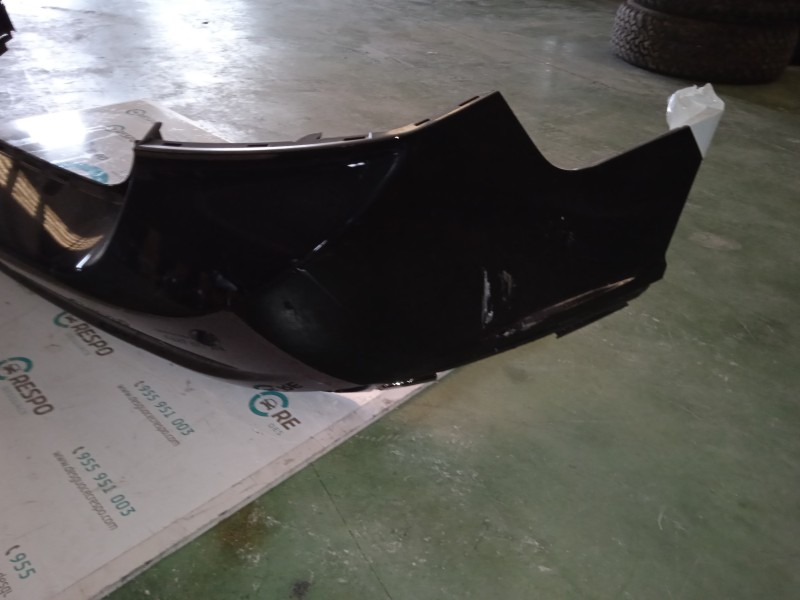 PARAGOLPES TRASERO 30744939  - imagen 4