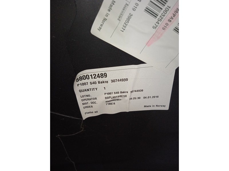 PARAGOLPES TRASERO 30744939  - imagen 5