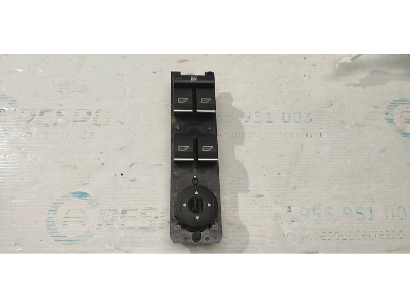 MANDO ELEVALUNAS DELANTERO IZQUIERDO F1ET14A132CC  - imagen 1