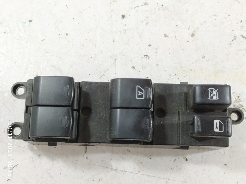 MANDO ELEVALUNAS DELANTERO IZQUIERDO 157447  - imagen 1