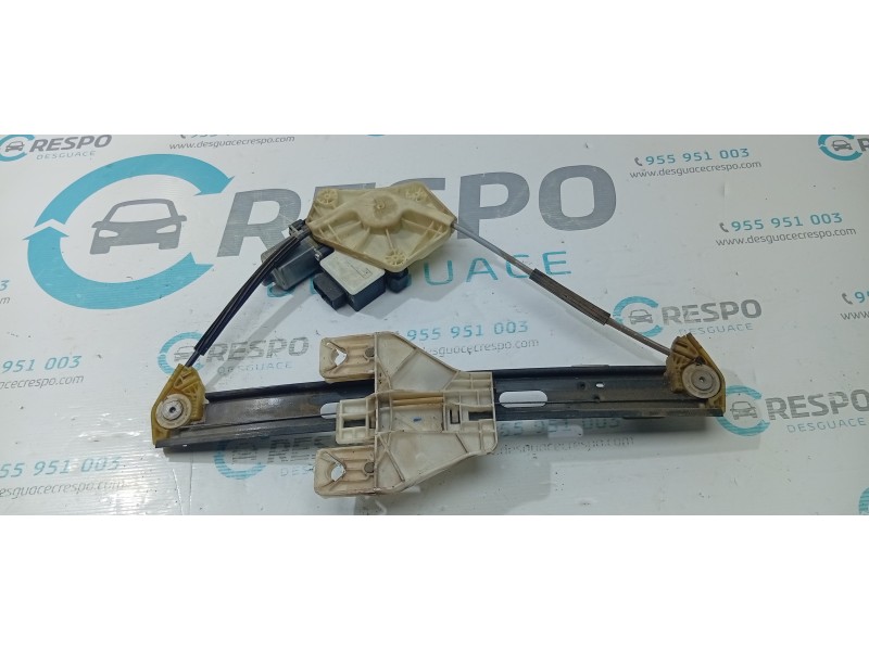 ELEVALUNAS TRASERO DERECHO 5Q0959812A  - imagen 2