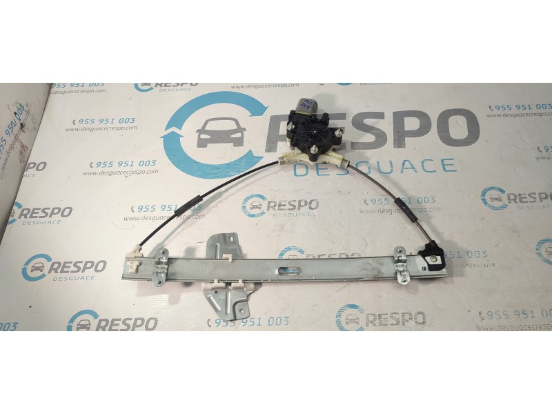 ELEVALUNAS DELANTERO DERECHO  - imagen 1