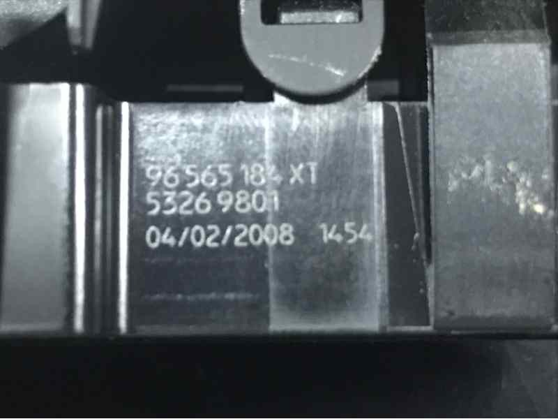 MANDO ELEVALUNAS DELANTERO DERECHO 96565184XT  - imagen 3