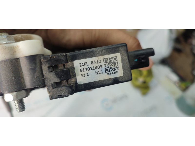 ELEVALUNAS DELANTERO IZQUIERDO 617011403  - imagen 3