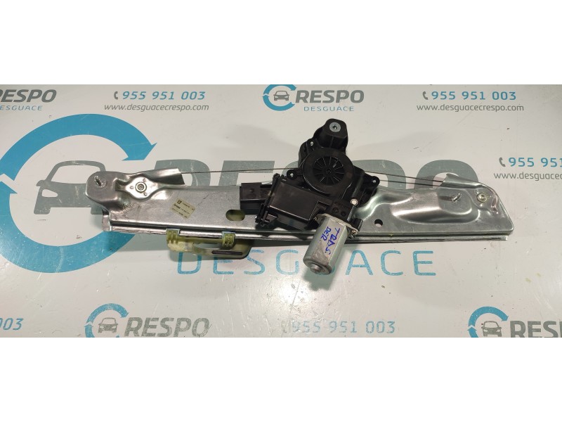 ELEVALUNAS TRASERO DERECHO 13406678  - imagen 1