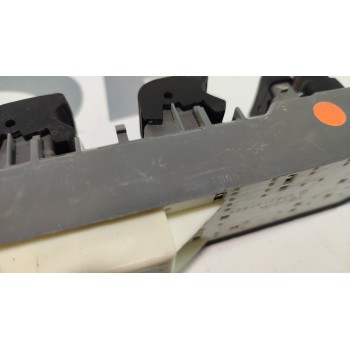 MANDO ELEVALUNAS DELANTERO IZQUIERDO 0541D65  - miniatura 3