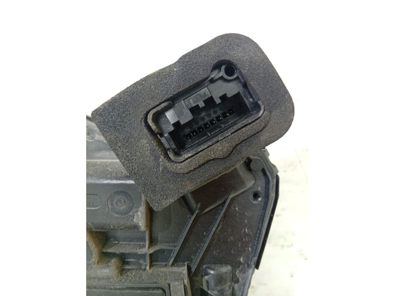 CERRADURA PUERTA DELANTERA DERECHA 5TB837016A / 5TB837016E  - imagen 4