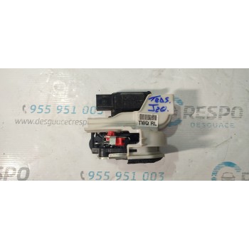 CERRADURA PUERTA TRASERA IZQUIERDA 