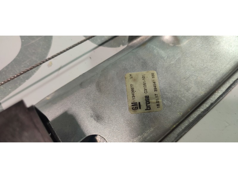 ELEVALUNAS TRASERO IZQUIERDO 13406677  - imagen 2