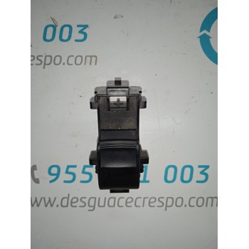 MANDO ELEVALUNAS TRASERO DERECHO 8292L42  - miniatura 1