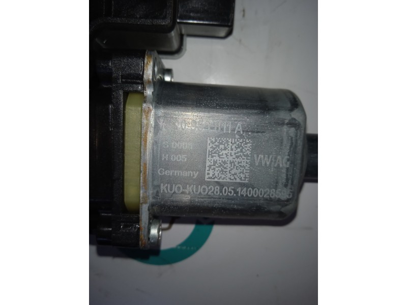 MOTOR ELEVALUNAS TRASERO IZQUIERDO 5Q0959811A  - imagen 3