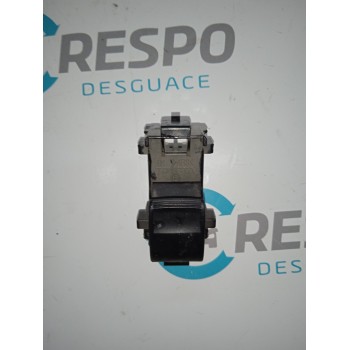 MANDO ELEVALUNAS TRASERO IZQUIERDO 8292L42 